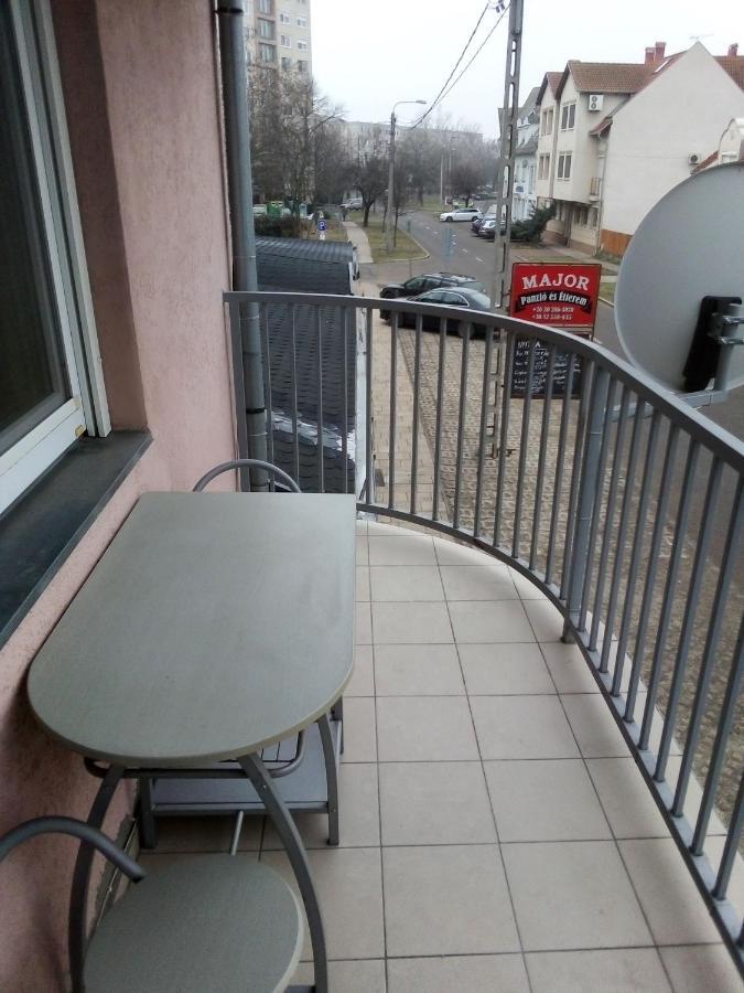 شقة Major Street Apartman Hajdúszoboszló المظهر الخارجي الصورة